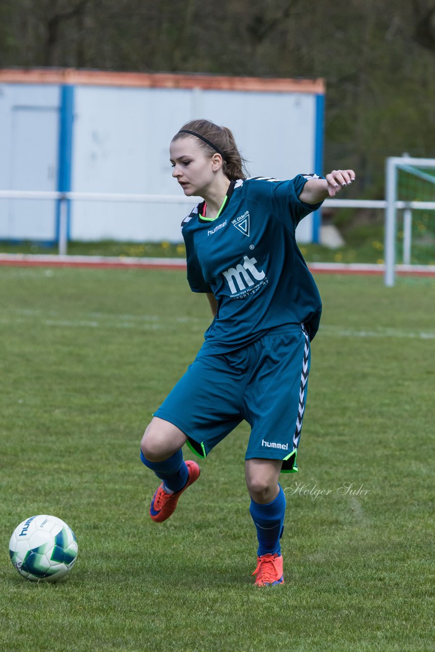 Bild 327 - wBJ VfL Oldesloe - SV Henstedt Ulzburg : Ergebnis: 3:3